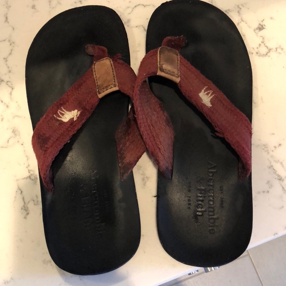abercrombie and fitch flip flops mens
